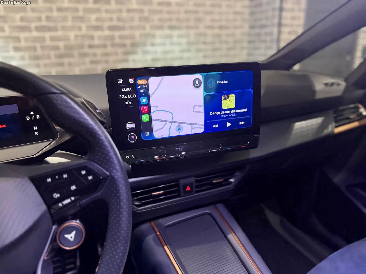 CUPRA Born 58 kwh e-boost plus — fotografia 3