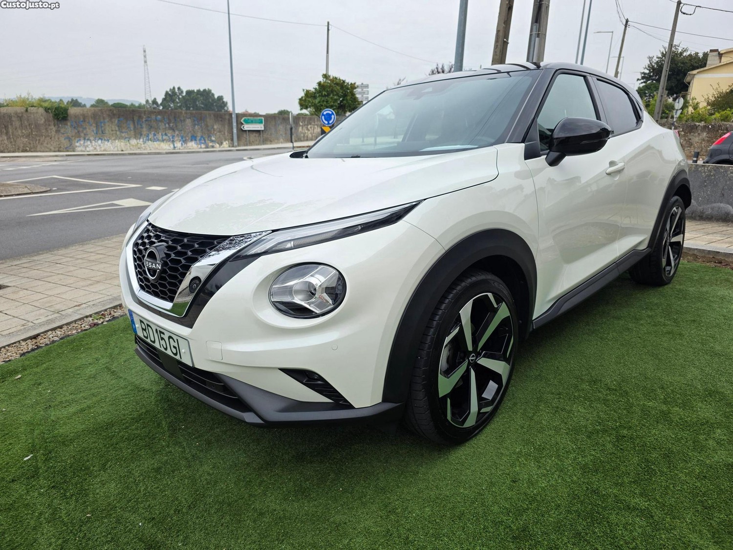 Nissan Juke 1.0 DIG-T Tekna Two Tone — photo 4