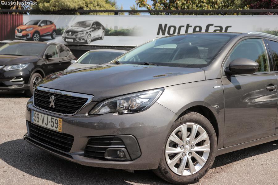 Peugeot 308 1.5 BlueHDi Style — photo 4