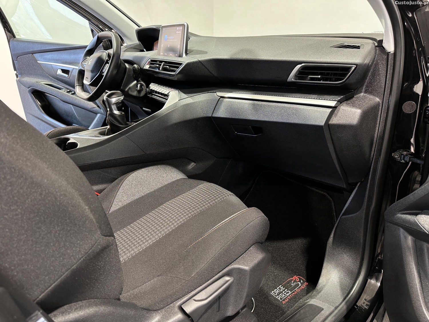 Peugeot 3008 1.5 BLUEHDI ACTIVE 130CV - NACIONAL - — fotografia 7