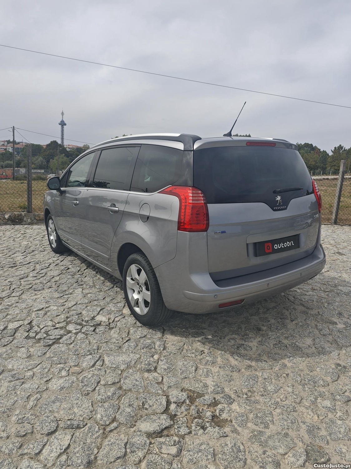 Peugeot 5008 Allure — photo 4