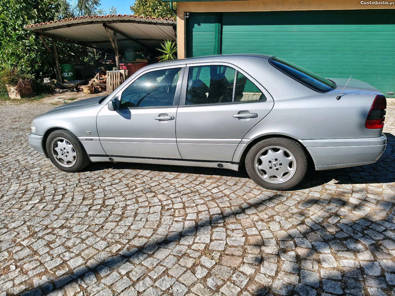 Mercedes-Benz C 250 turbodiesel sport - 98 foto 5