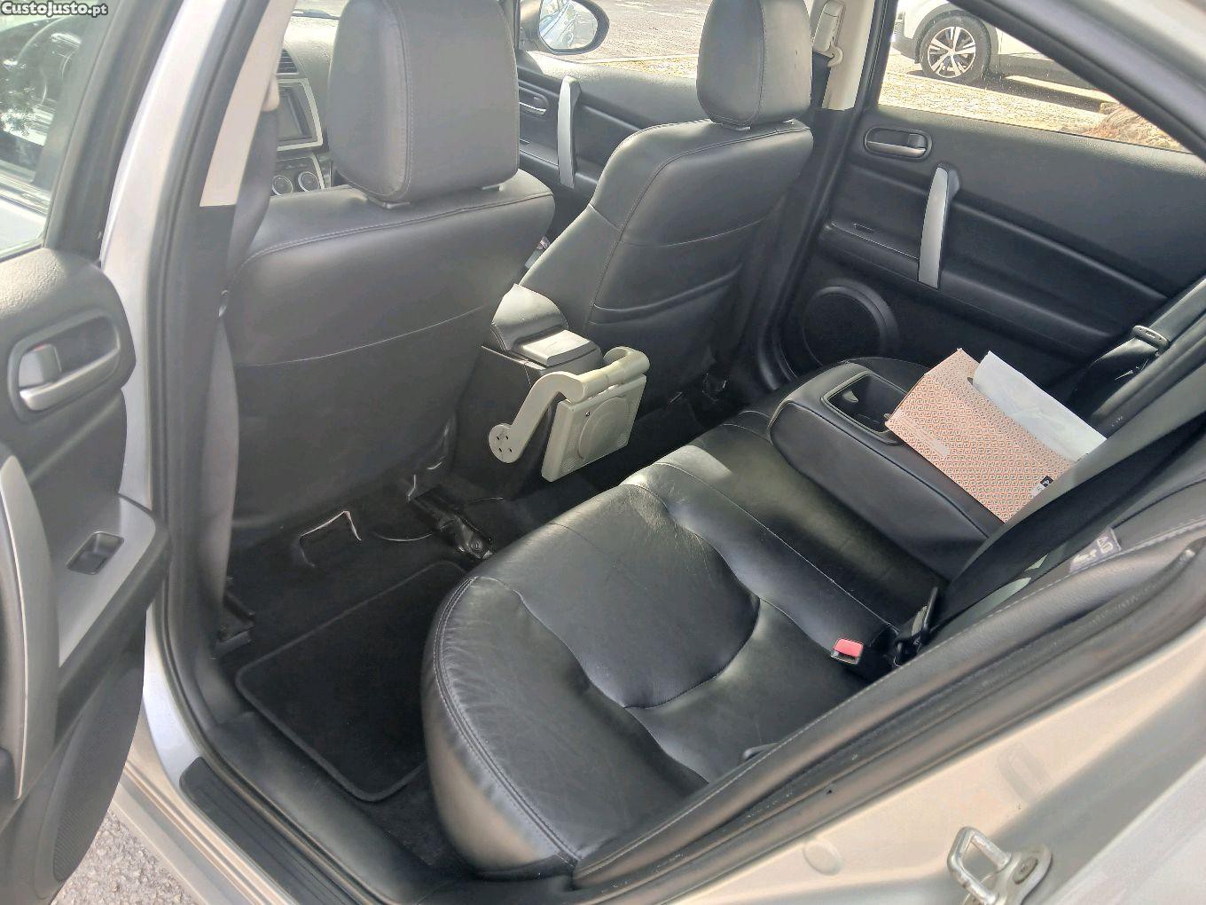 Mazda 6 2000c.c 140cv Bose — fotografia 6