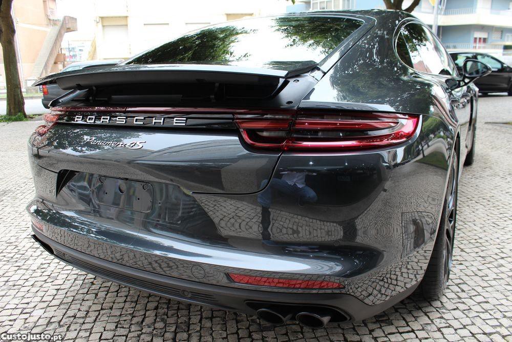 Porsche Panamera 4 S — fotografia 8
