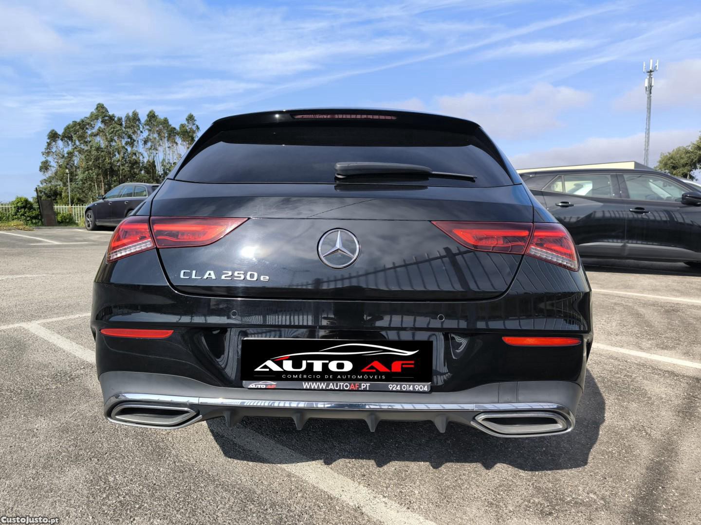 Mercedes-Benz CLA 250 e Shooting Brake AMG Line — fotografia 15