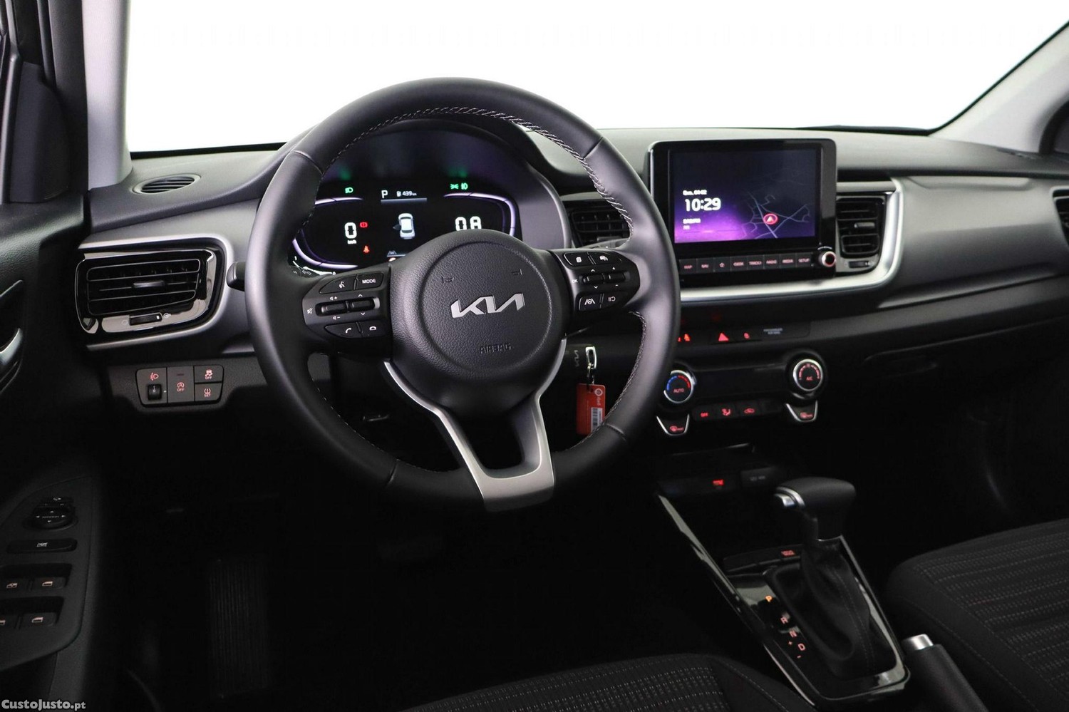 Kia Stonic 1.0 T-GDI Drive 7DCT — fotografia 13