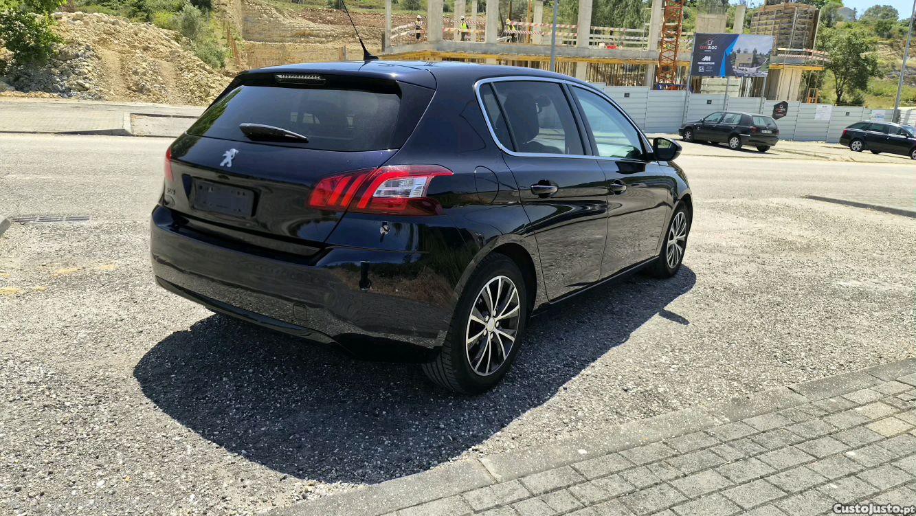 Peugeot 308 ALLURE — fotografia 7