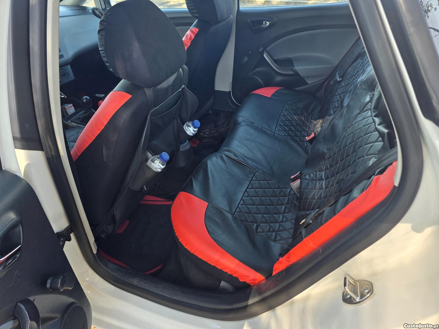 SEAT Ibiza 1600 — fotografia 2