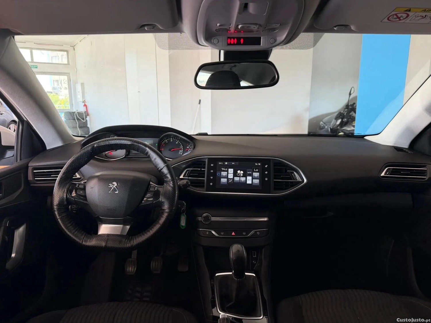 Peugeot 308 BlueHDi 100 Stop & Start Nível 1 Business-Line — fotografia 7