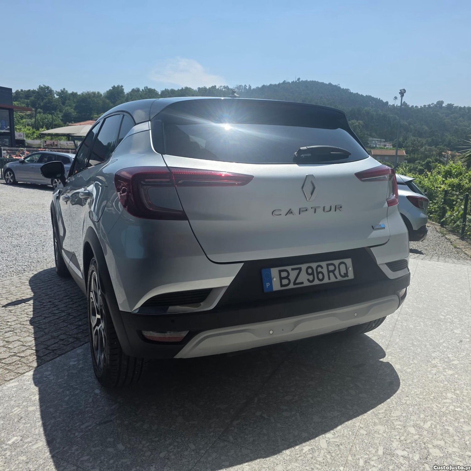 Renault Captur 1.6 E-Tech Plug-In Exclusive — fotografia 10