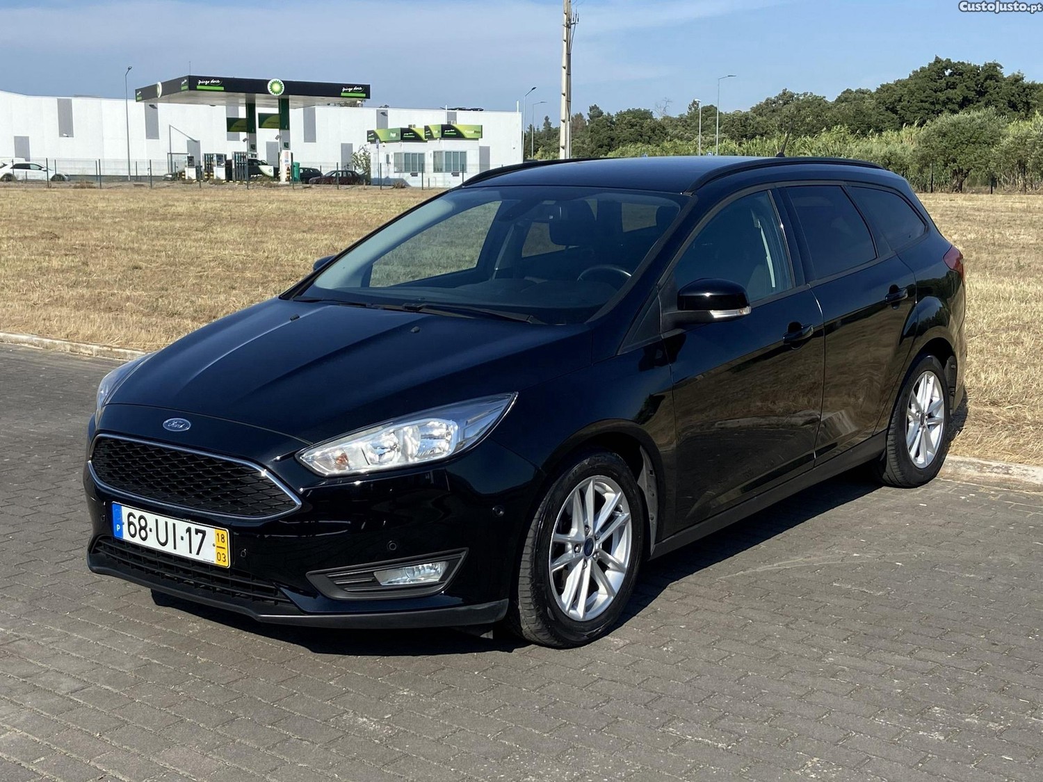 Ford Focus SW 1.5 TDCi Trend+ — fotografia 23