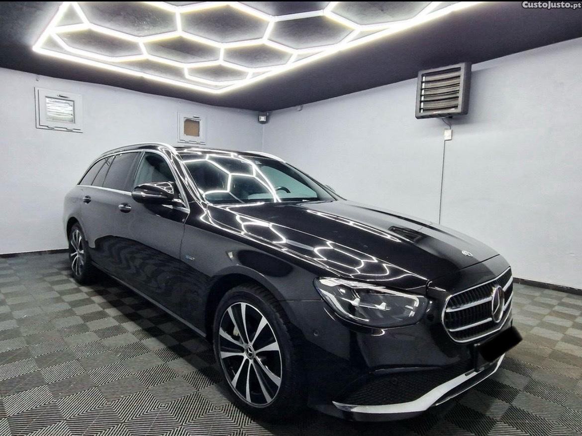 Mercedes-Benz E 300 Mercedes-Benz E 300 de 9G-TRONIC Avangard - 21 — photo 3