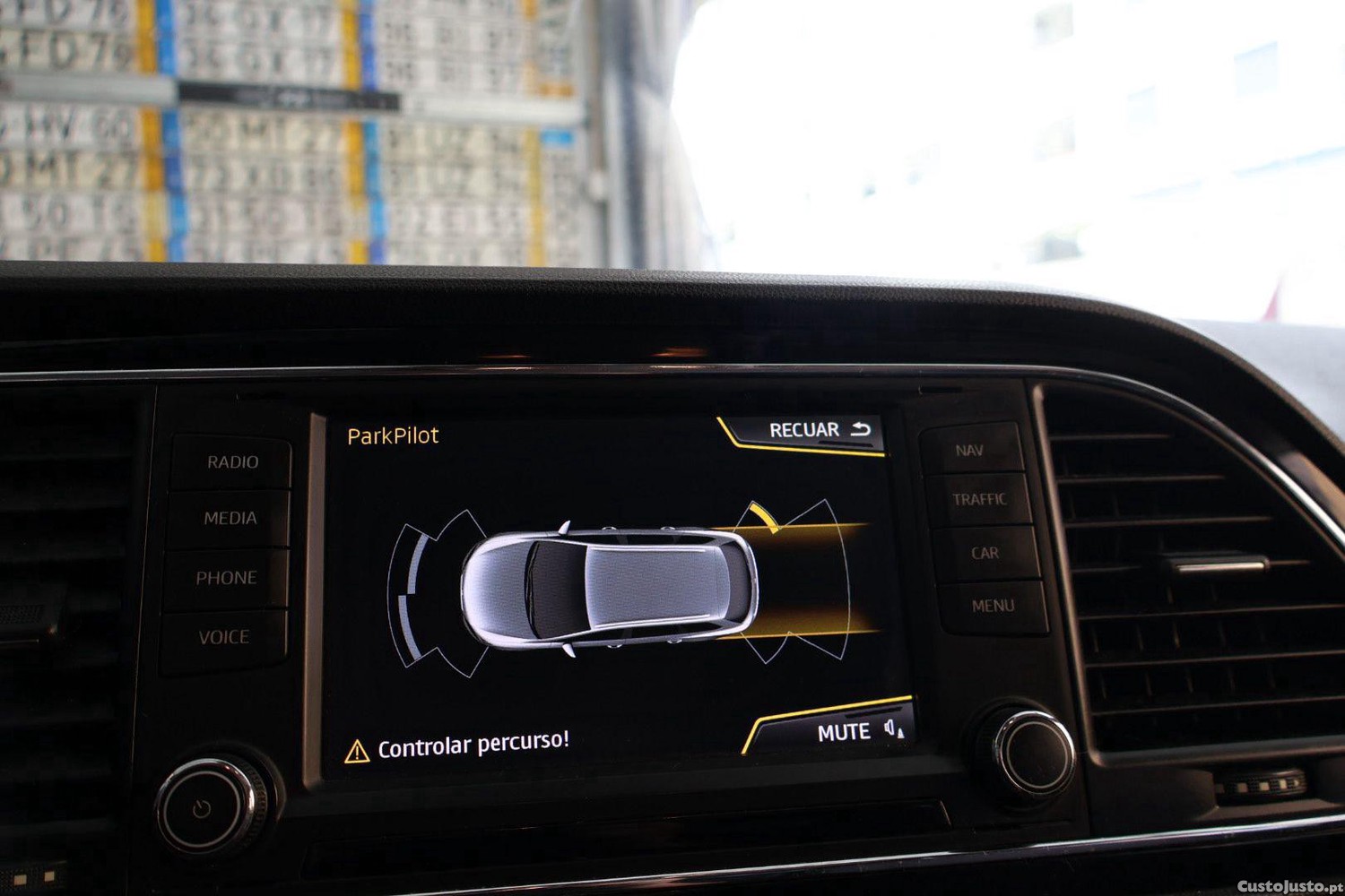 SEAT Leon 1.6 Tdi ST — fotografia 11