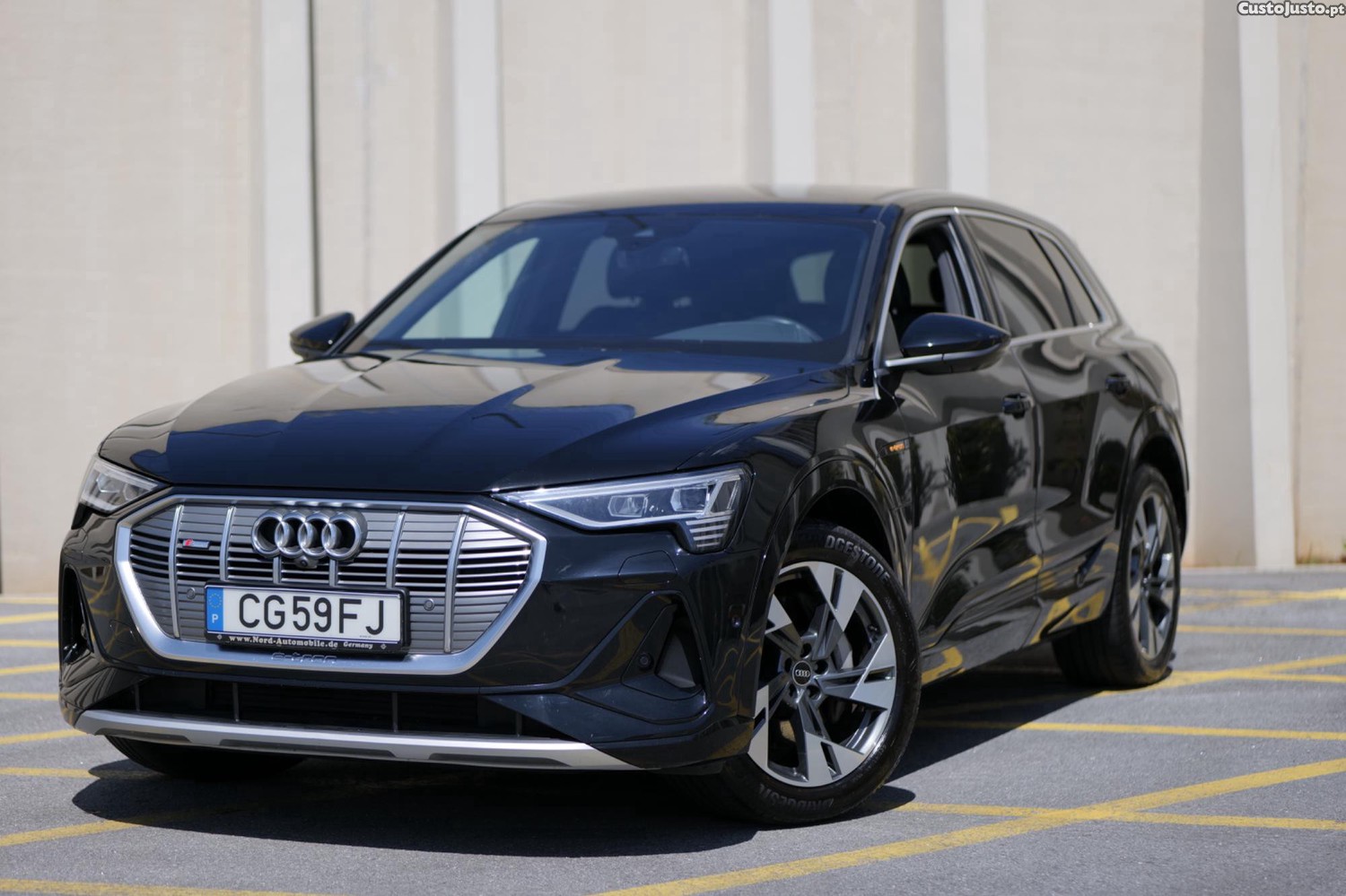 Audi e-tron 55 Quattro Sline — fotografia 3