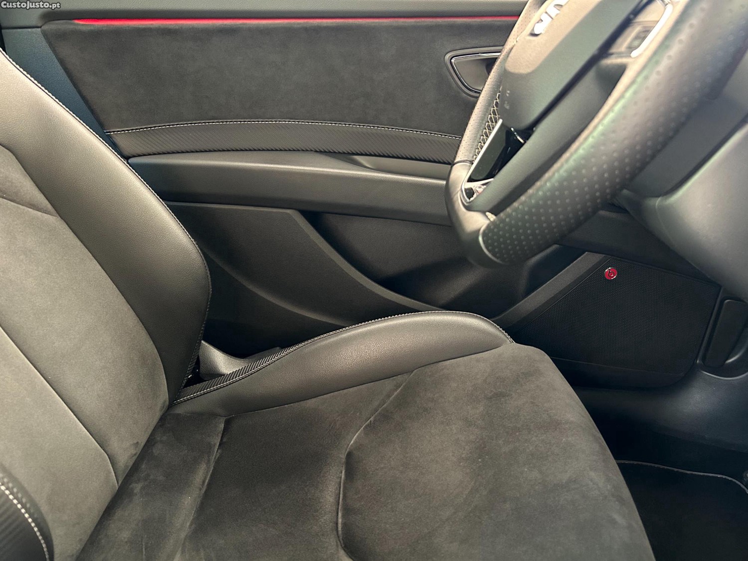 SEAT Leon SC Cupra 300 Performance — fotografia 3
