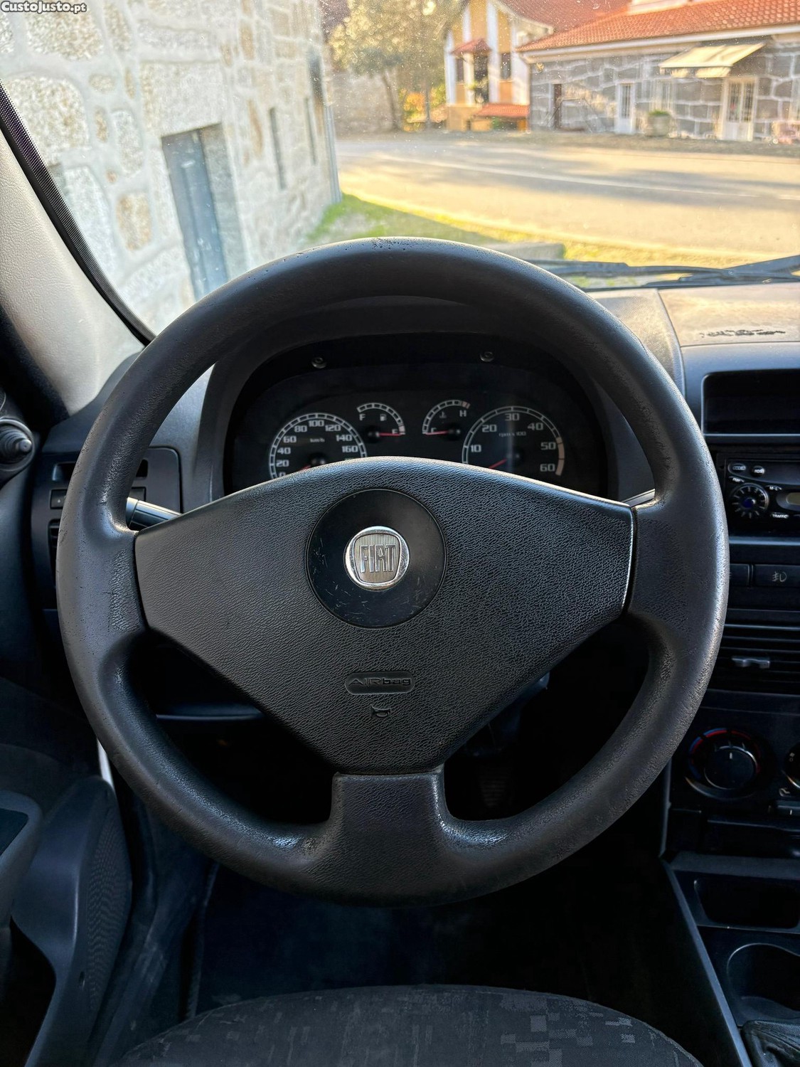 Fiat Strada Pick up com Caixa 1.3 CDTI 85cv — fotografia 7