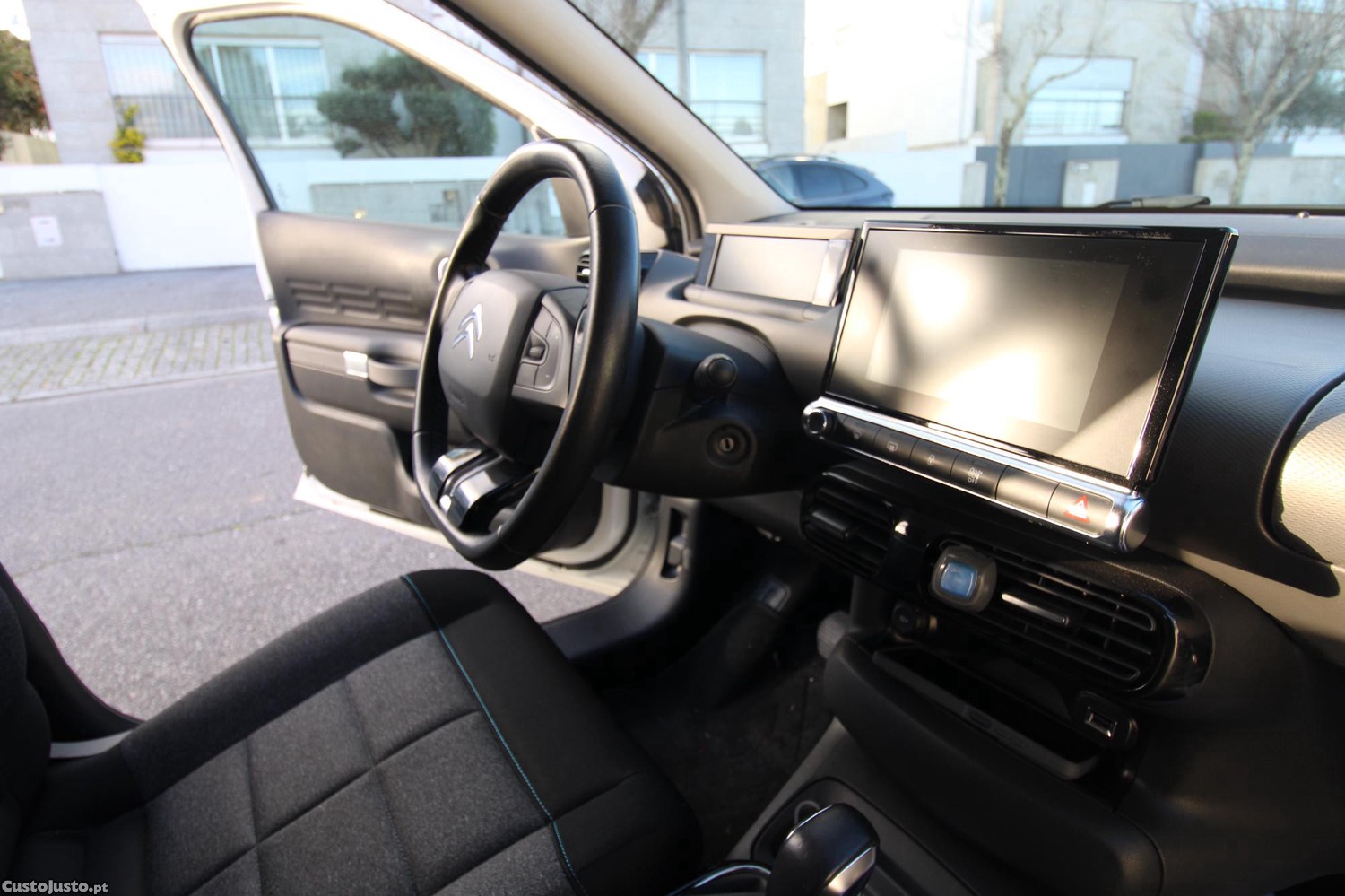 Citroën C4 1.5 HDI - 120 CV — fotografia 2