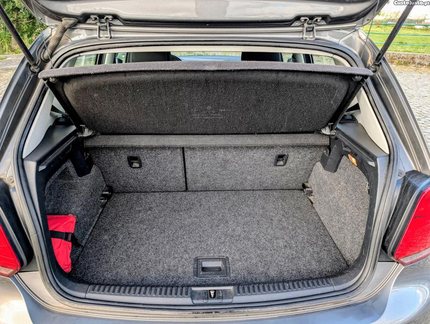 Volkswagen Polo 1.6 tdi match bluemotion — fotografia 9