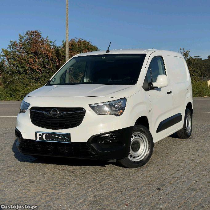 Opel Combo 3 Lugares — photo 2