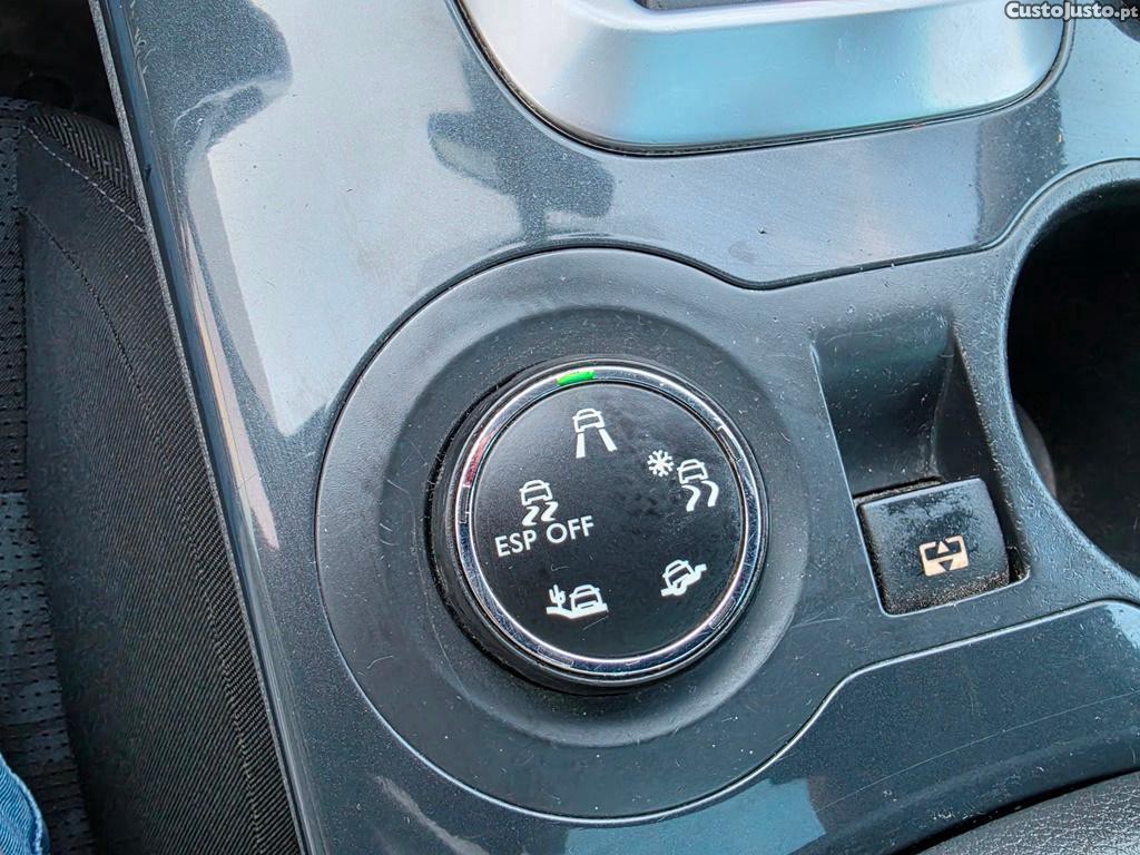 Peugeot 3008 1.6Hdi 110Cv 12/2009 — fotografia 3