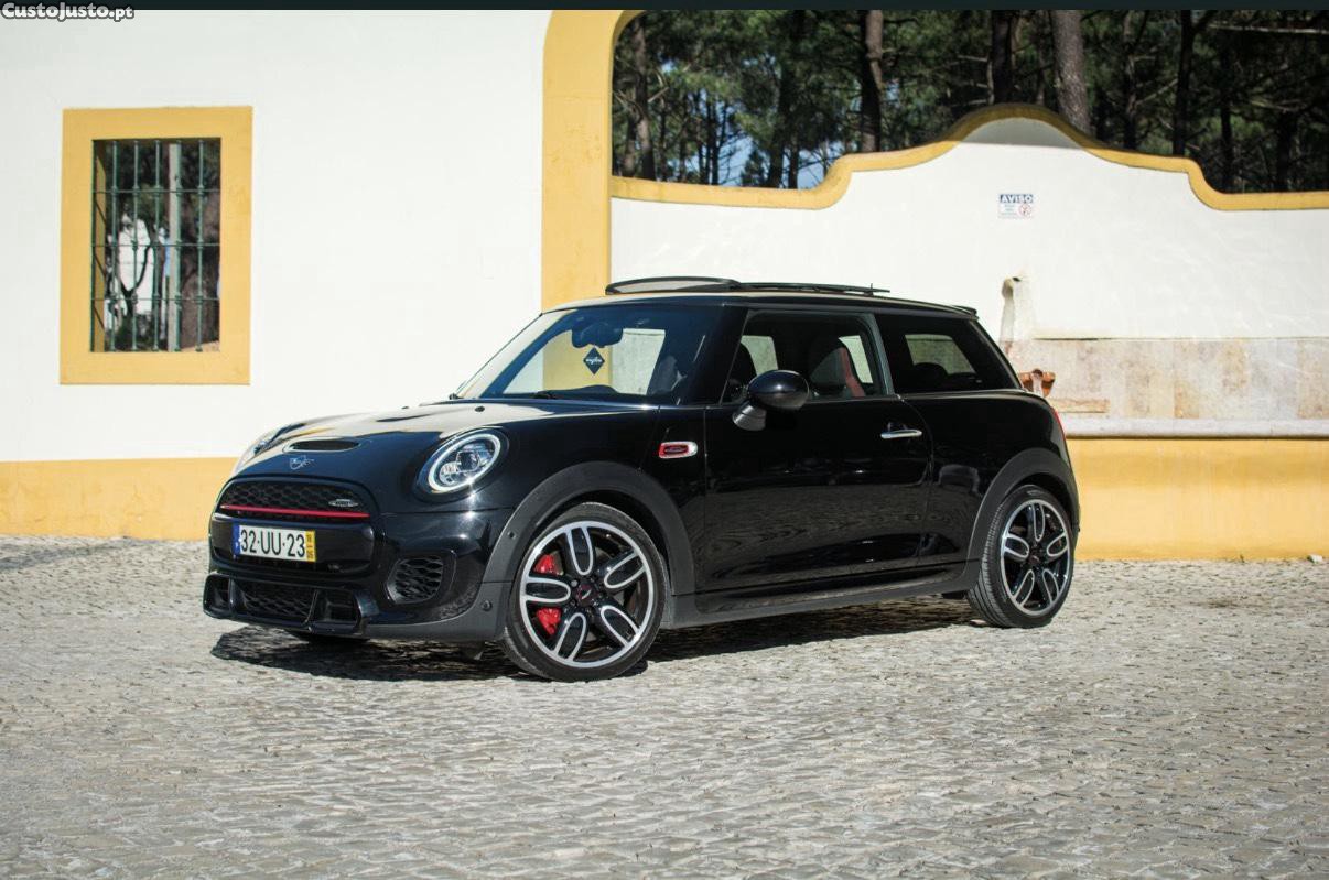 MINI John Cooper Works LCI — fotografia 10