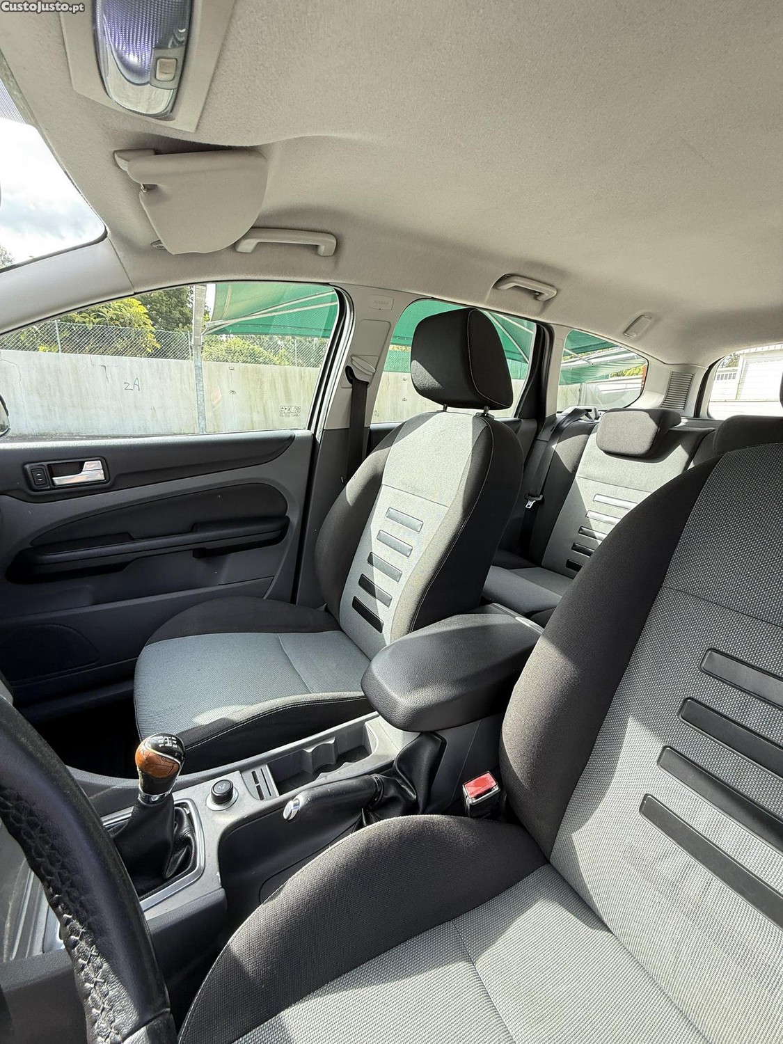 Ford Focus 1.6 TDCI de 2008 — fotografia 6