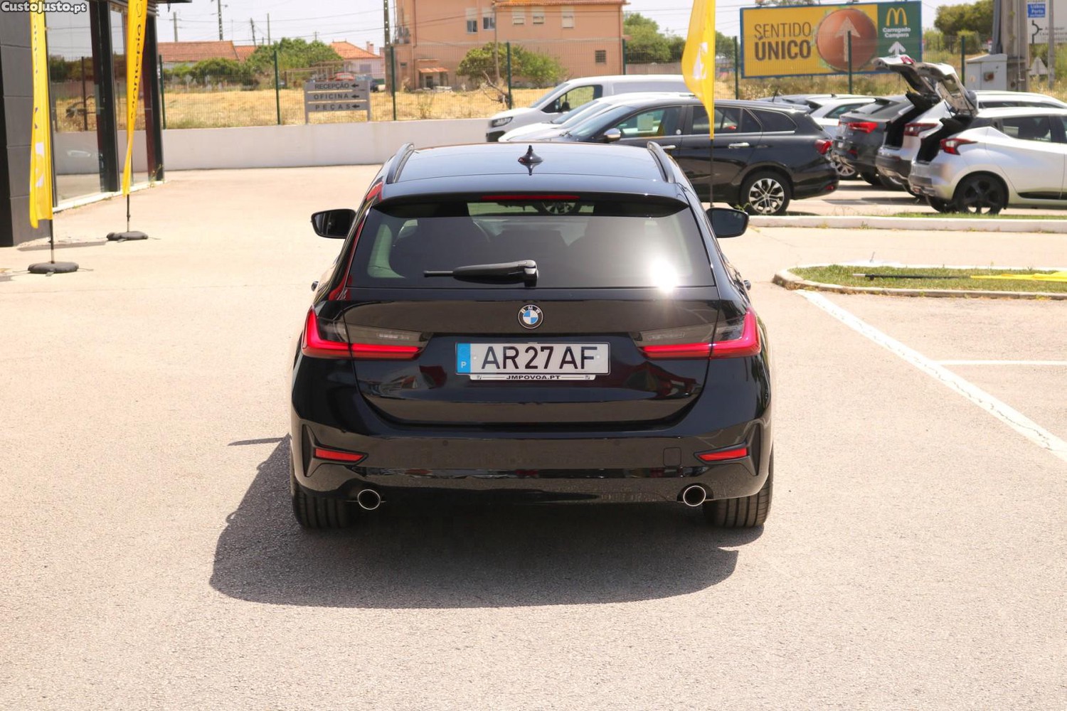 BMW 318 d Touring Advantage Auto 150cv — fotografia 53