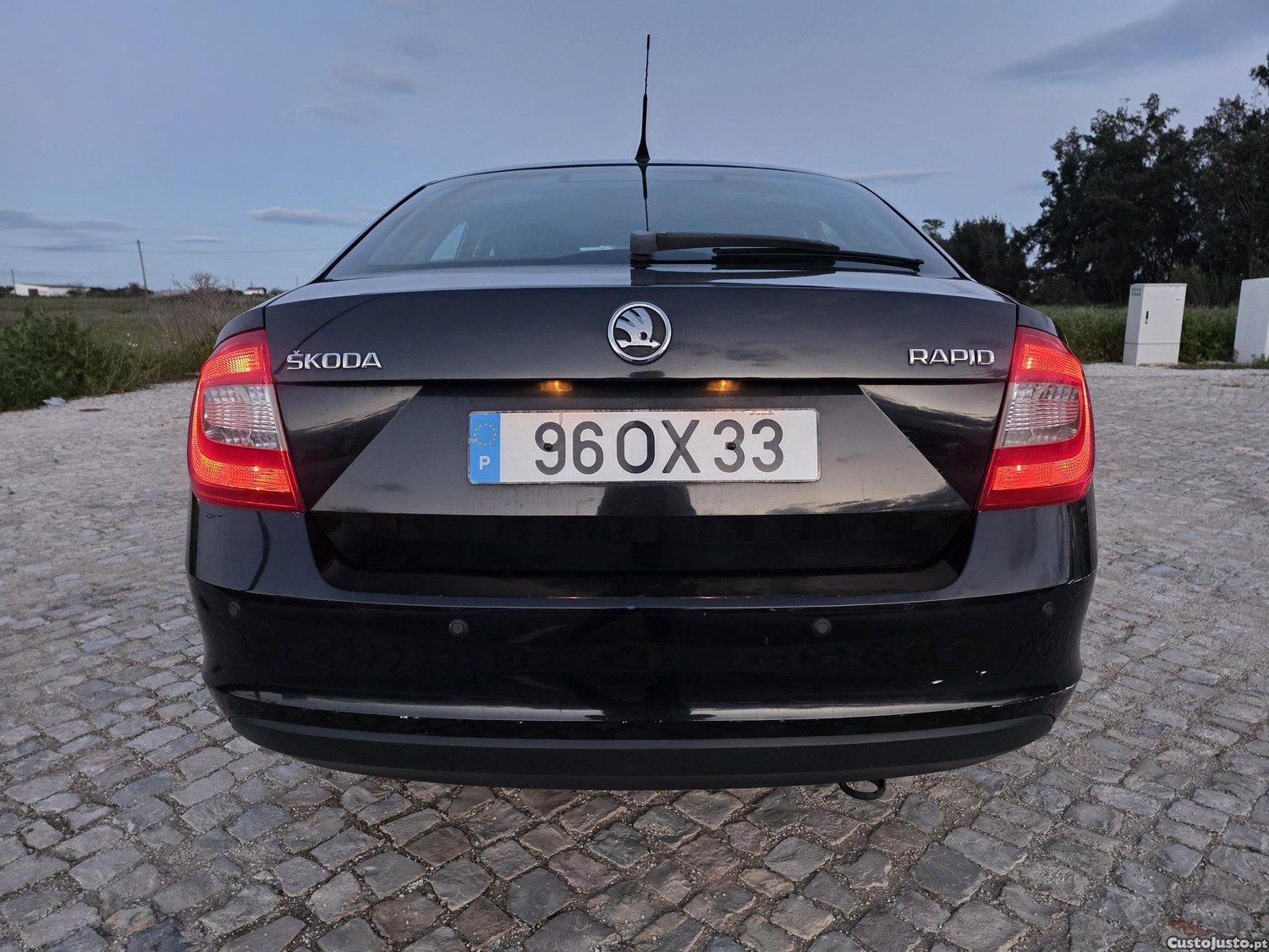 Skoda Rapid 1.6Tdi 105cv 5p — fotografia 9