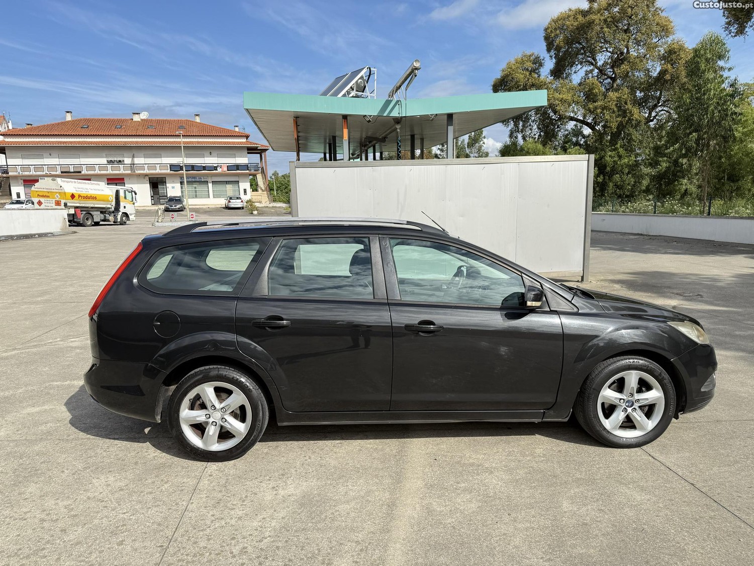 Ford Focus 1.6 TDCI de 2008 — fotografia 18