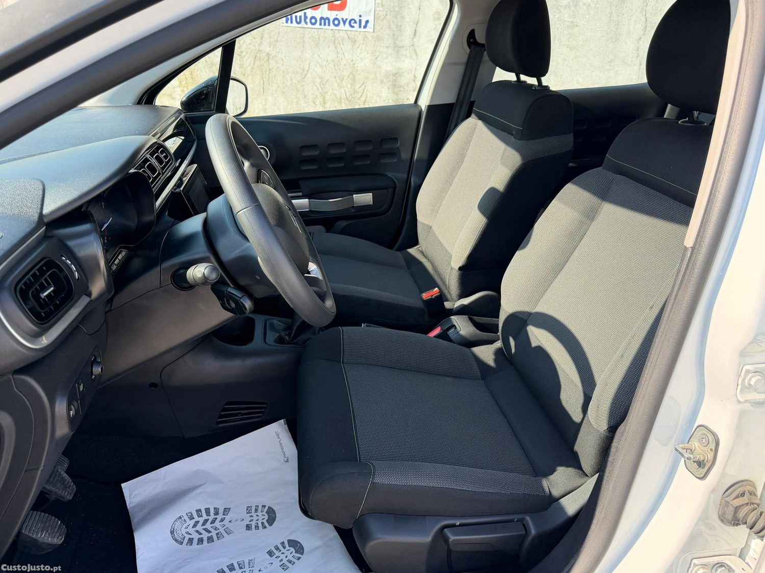 Citroën C3 1.5 BlueHDi Feel — fotografia 6