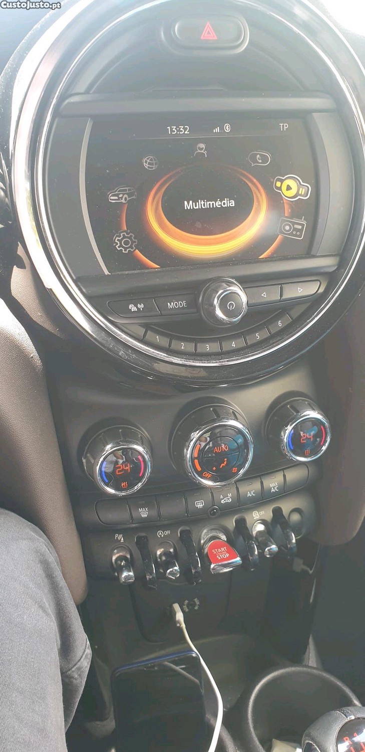 MINI Cooper sd — fotografia 4
