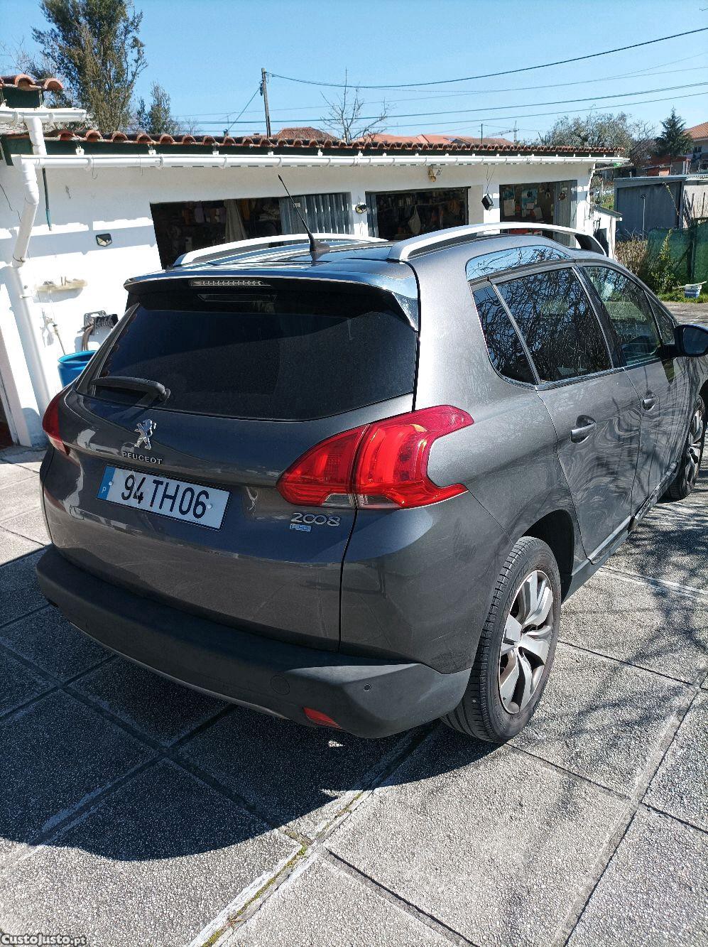 Peugeot 2008 1600 HDI — fotografia 5