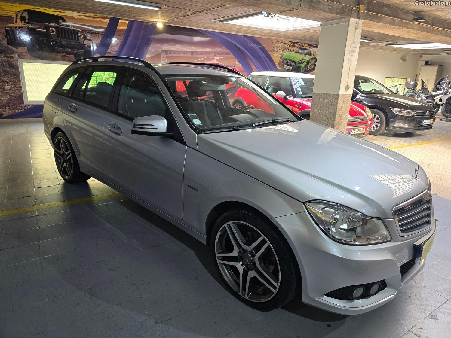Mercedes-Benz C 200 CDi Avantgarde BE — fotografia 17