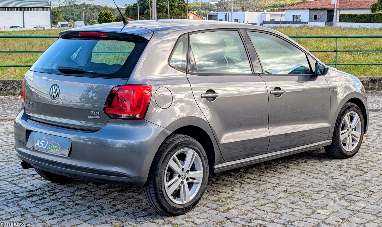 Volkswagen Polo 1.6 tdi match bluemotion — fotografia 13