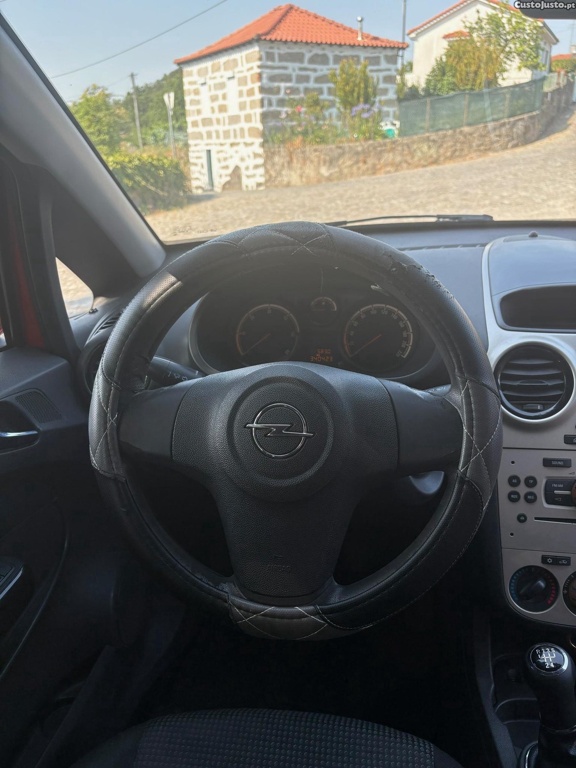 Opel Corsa Comercial 1.3 CDTI 75cv — fotografia 7