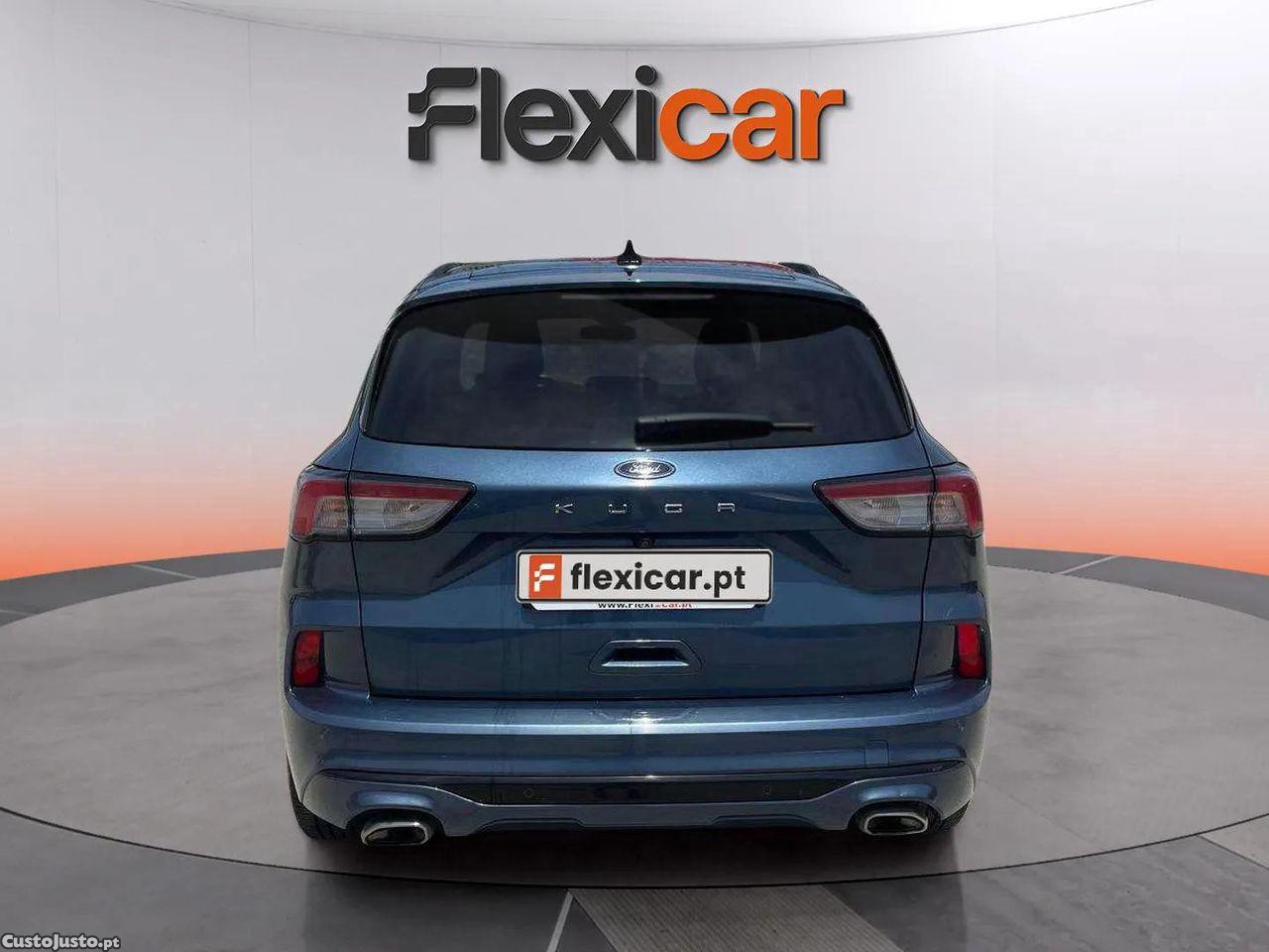 Ford Kuga 1.5 TDCi EcoBlue ST-Line — fotografia 4