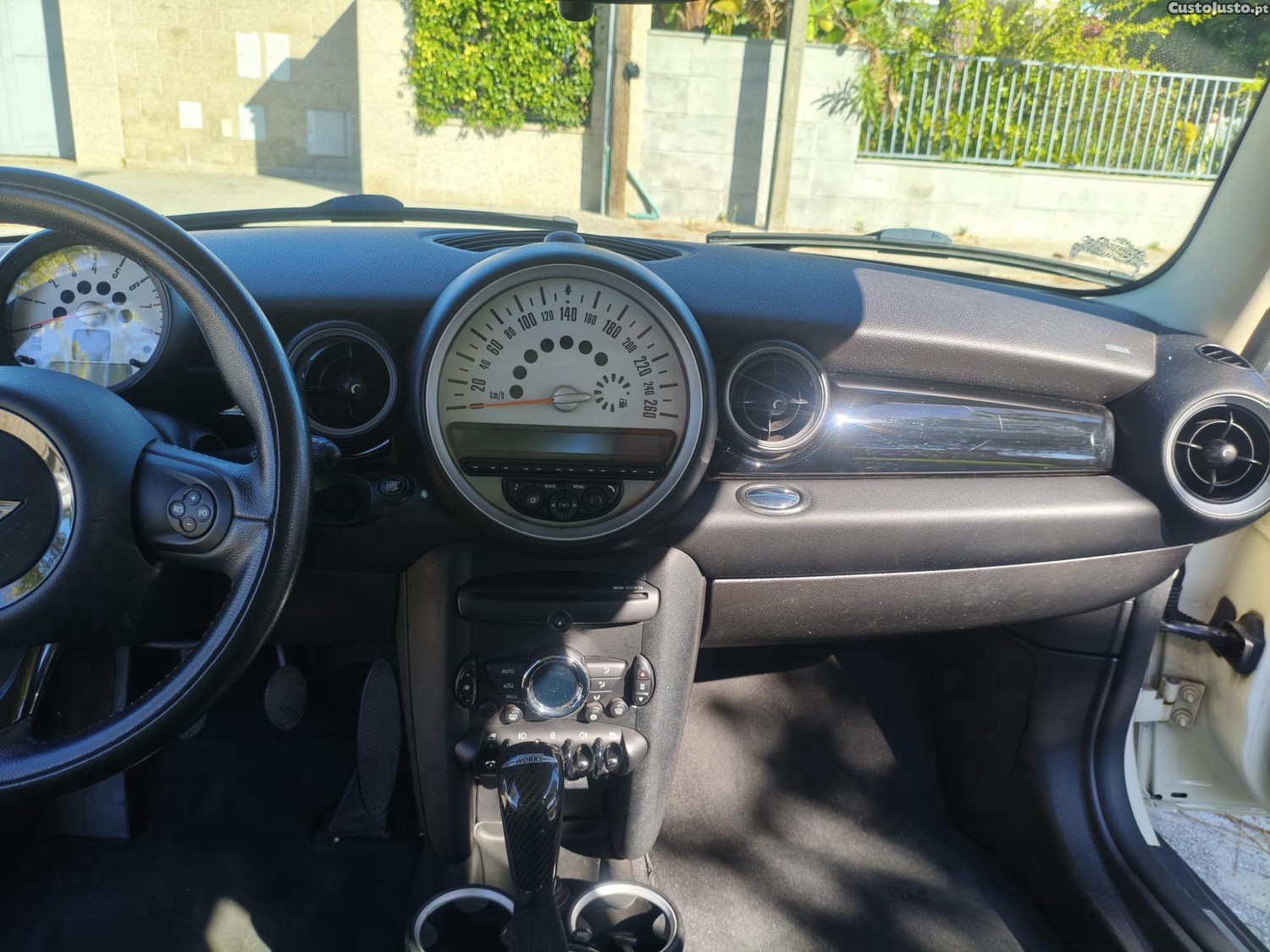 MINI One R56 — photo 2