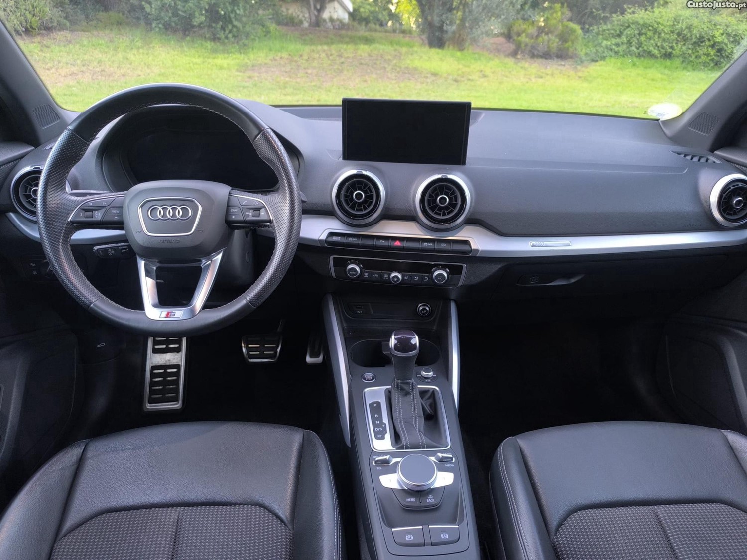 Audi Q2 35 TDI S tronic S line - 22 — photo 5