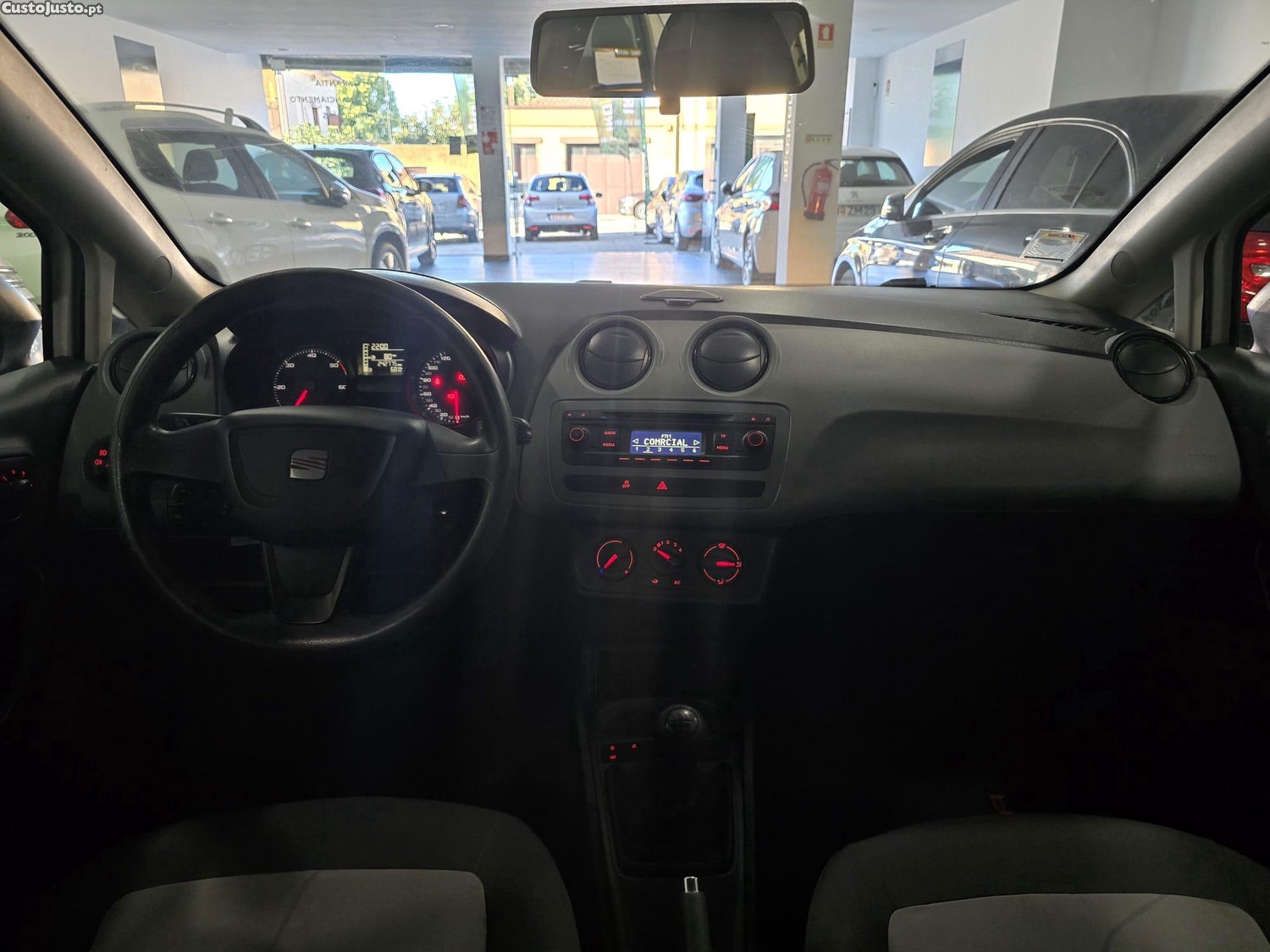 Seat Ibiza 1.2 tdi — photo 2