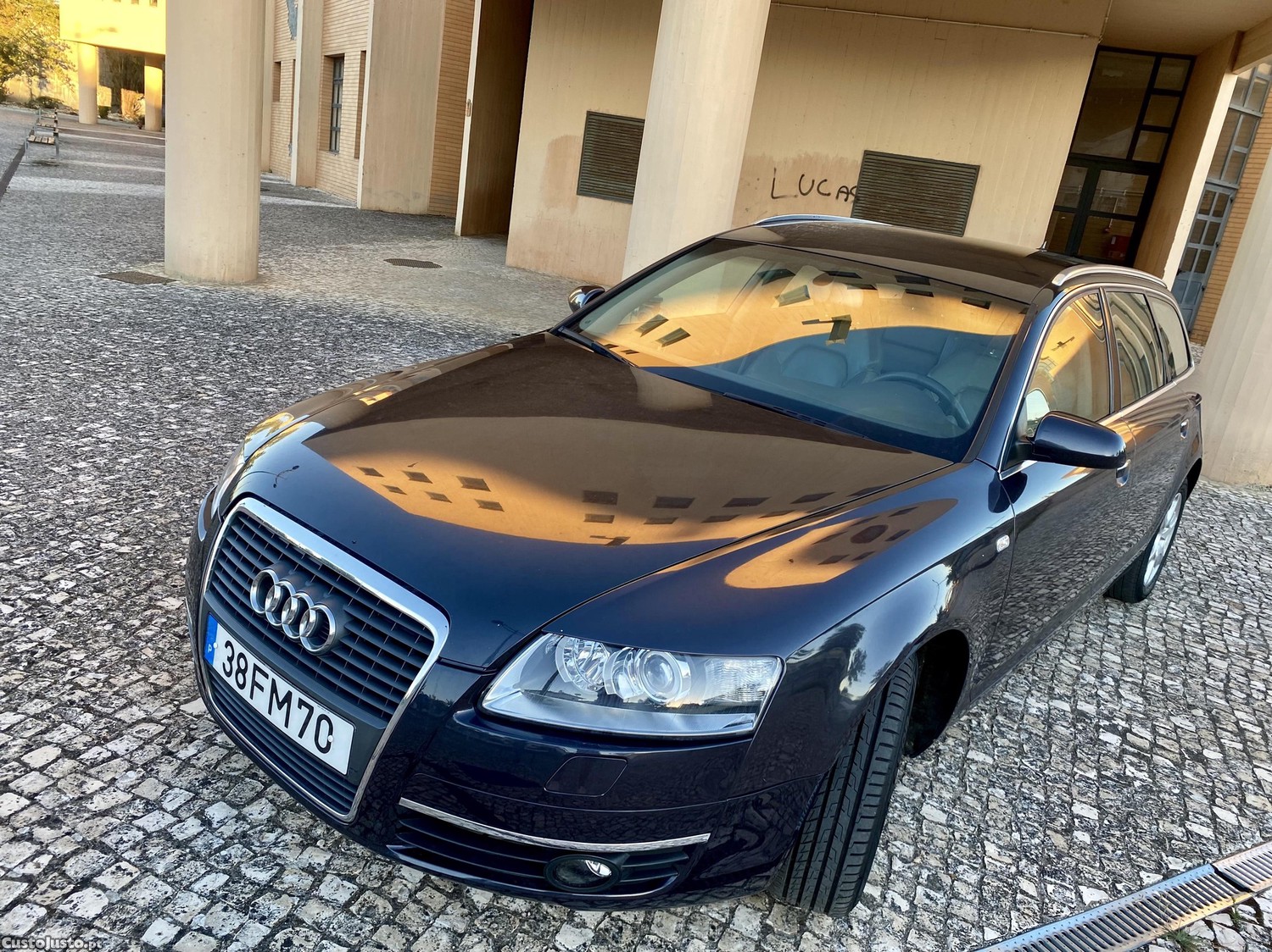 Audi A6 Multitronic — fotografia 12