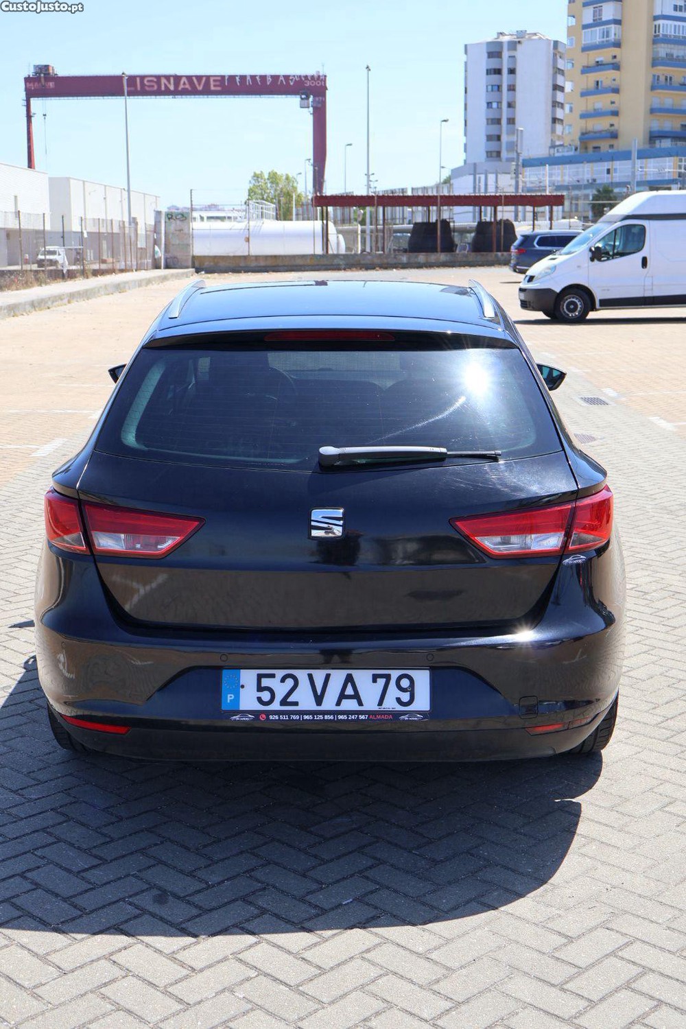 SEAT Leon 1.6 Tdi ST — fotografia 15