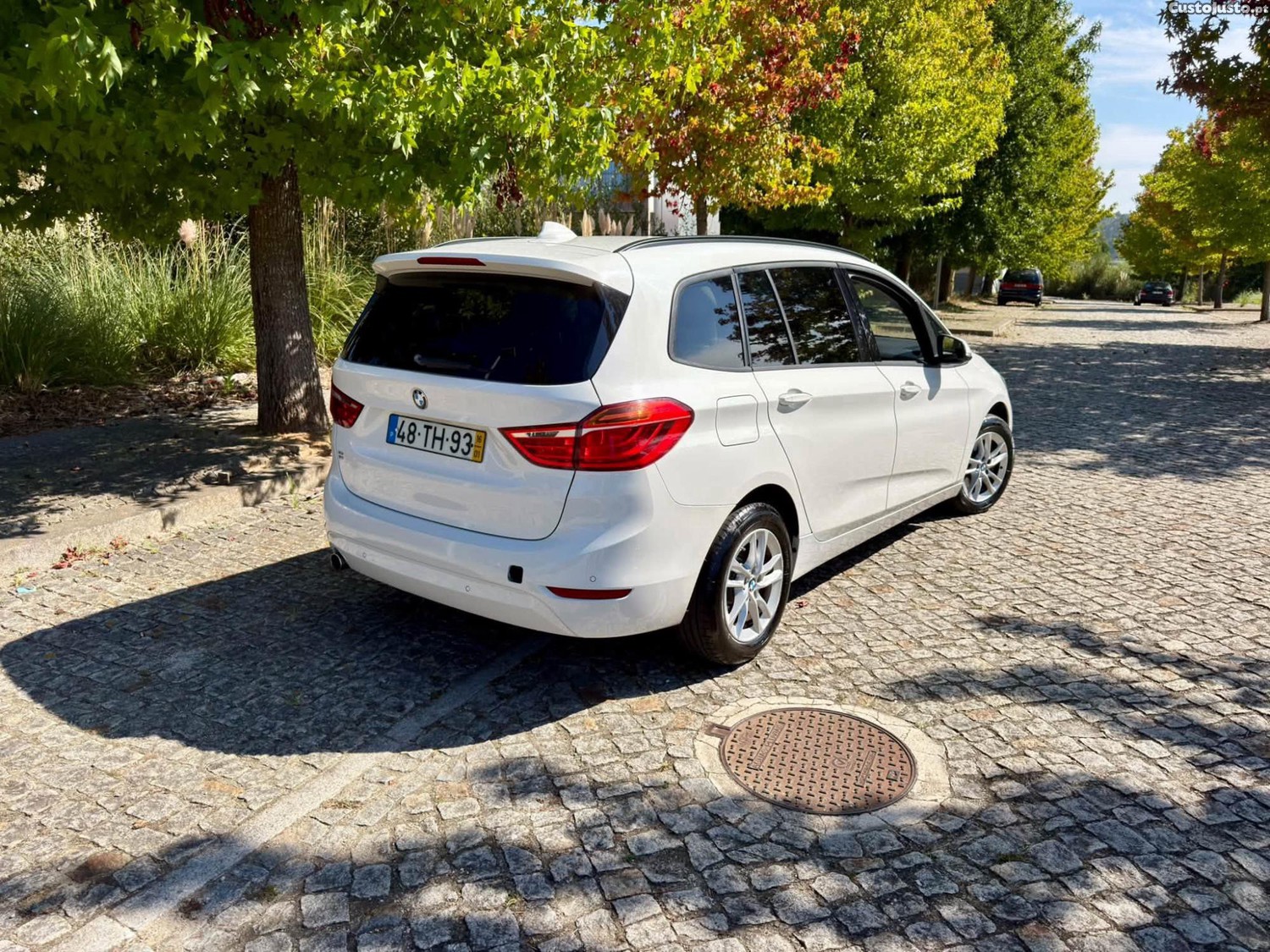 BMW 214 Gran Tourer Diesel 7Lugares - 16 foto 3
