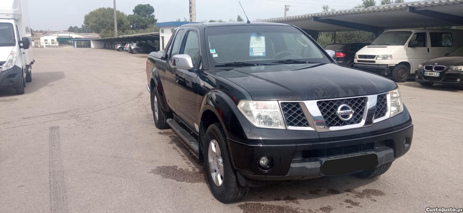 Nissan Navara 2.5 — fotografia 6