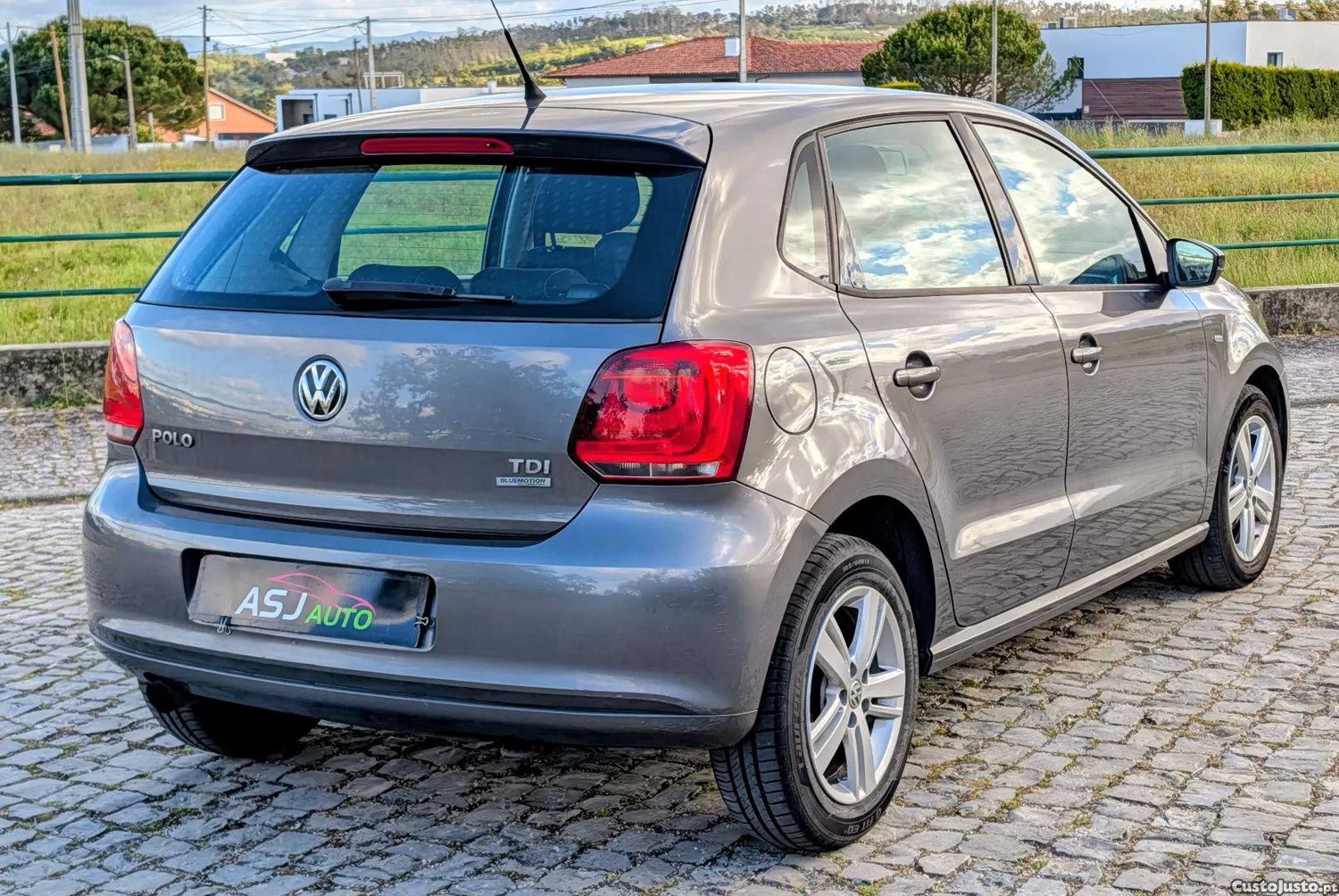 Volkswagen Polo 1.6 tdi match bluemotion — fotografia 14