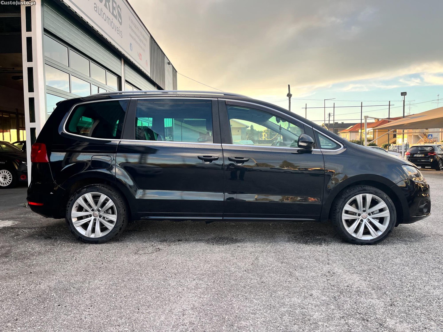 Seat Alhambra 2.0 TDi Automática - 14 — photo 5