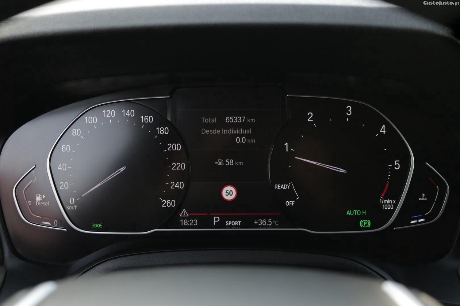 BMW 318 d Touring Advantage Auto 150cv — fotografia 22