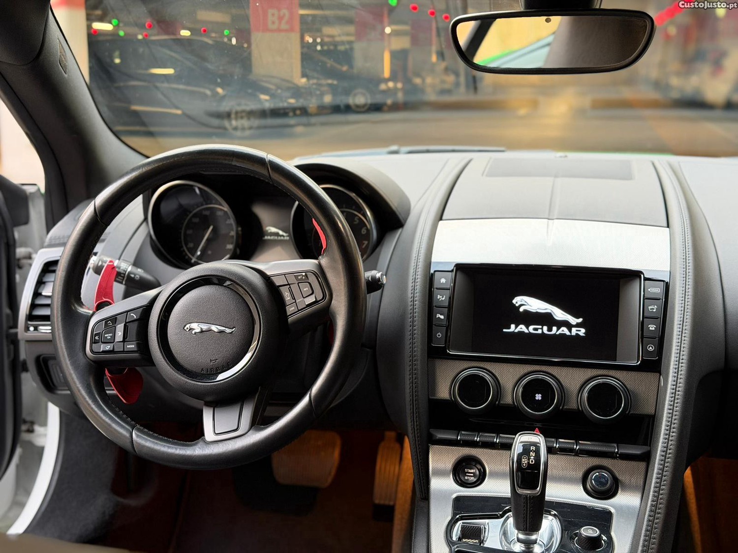 Jaguar F-Type 3.0 V6 S/C Auto — fotografia 4