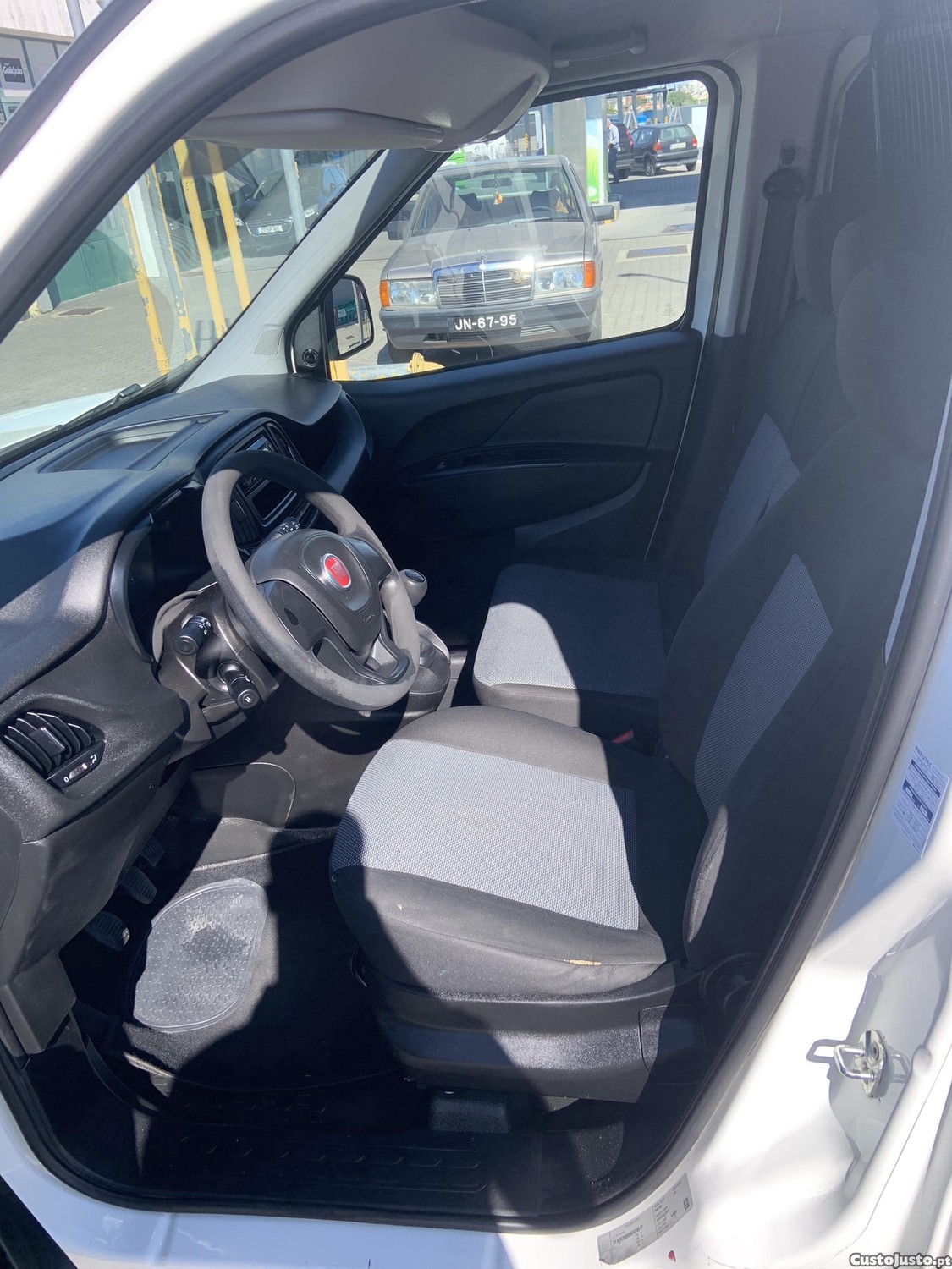 Fiat Doblo 1.3 multijet — fotografia 3