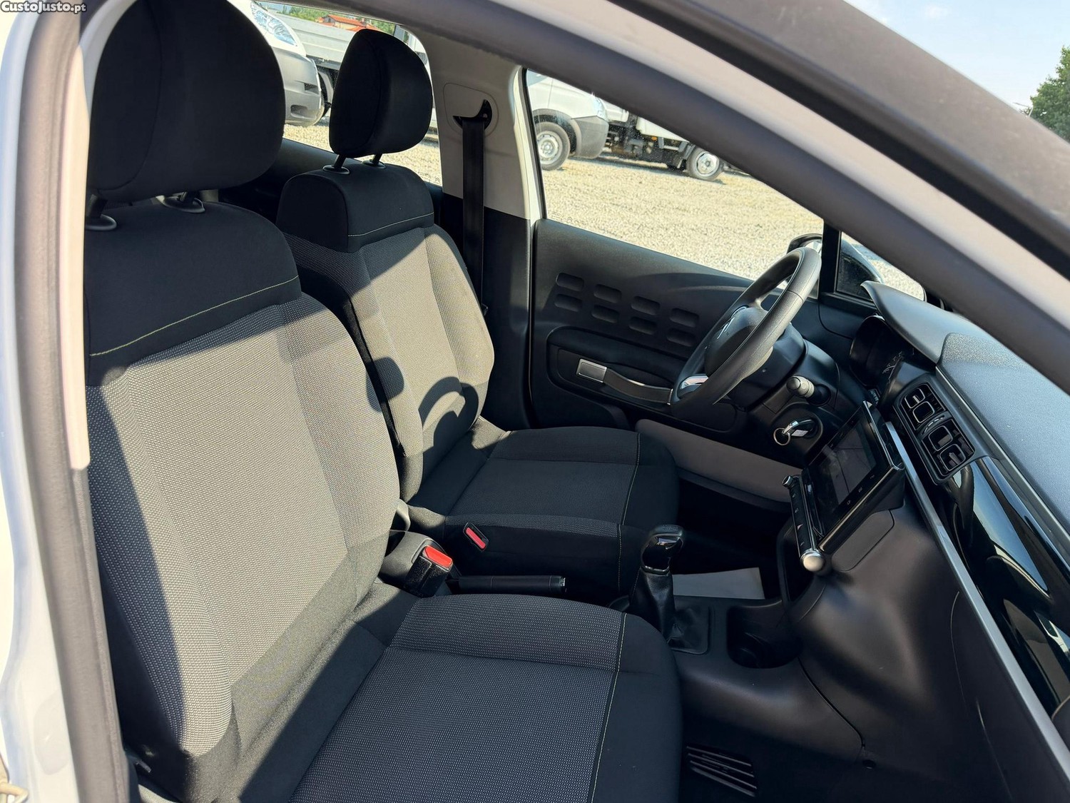 Citroën C3 1.5 BlueHDi Feel — fotografia 4