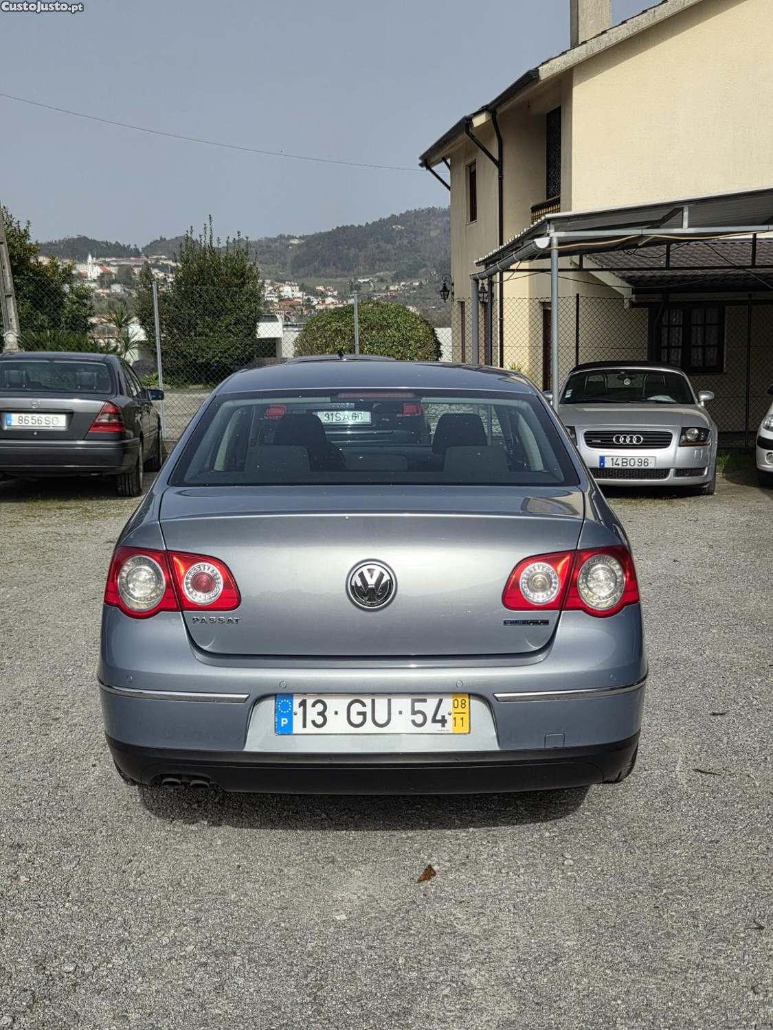 Volkswagen Passat 1.9 Tdi Bluemotion — fotografia 3